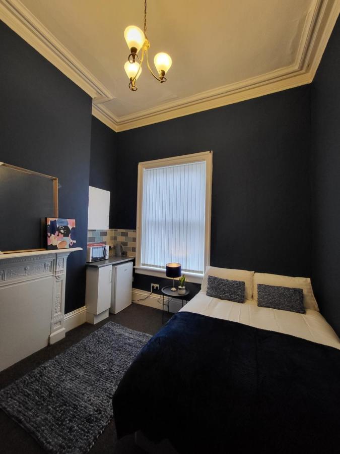 Large Digbeth Double Room Shared Bathroom Birmingham Exteriör bild