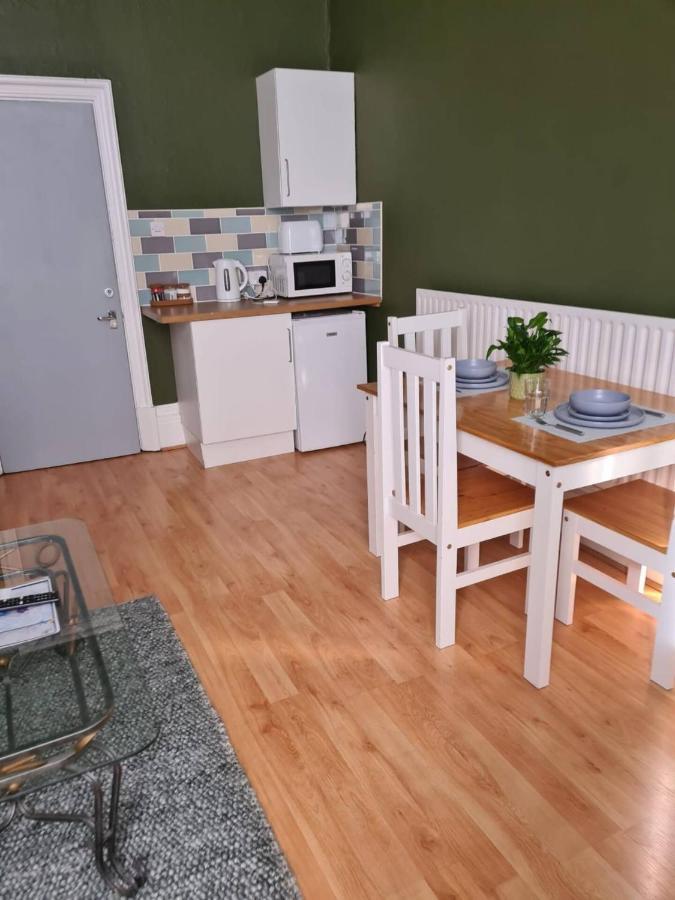 Large Digbeth Double Room Shared Bathroom Birmingham Exteriör bild